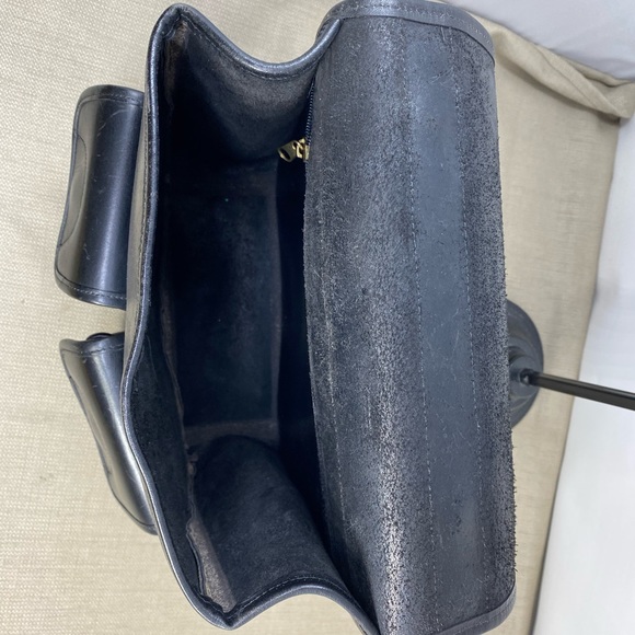 GABAHN VINTAGE BLACK GENUINE LEATHER MESSENGER BAG/BACKPACK - Picture 8 of 14